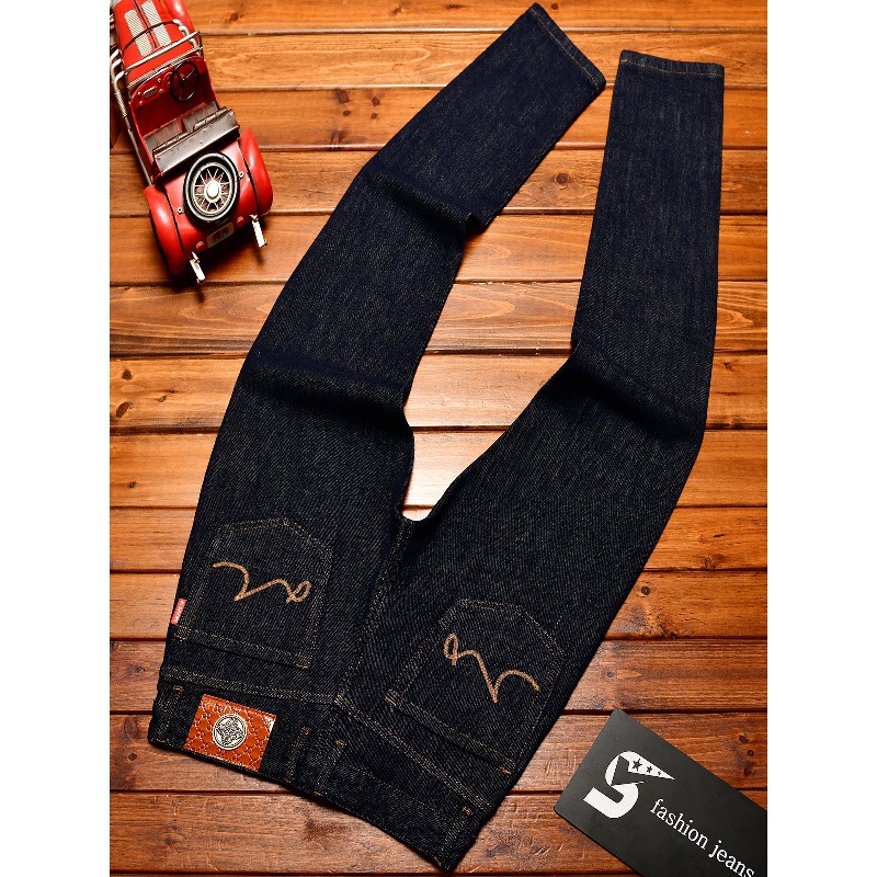 Celana jeans biru tua pria mod - Levis Jeans 501 ulasan dan harga
